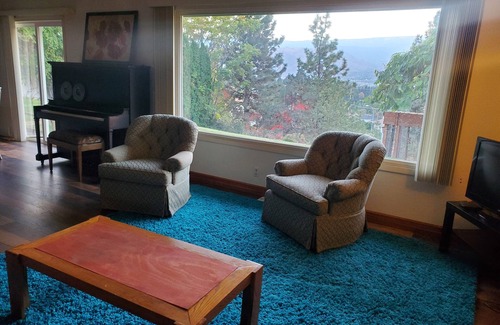 East Wenatchee House | Skiview Home
