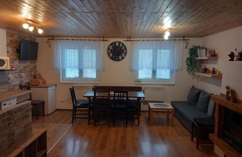 Drnholec Cabin | Sklep u Malíků