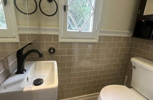 Skokie House | Skokie 9 bed 4 bedrooms house