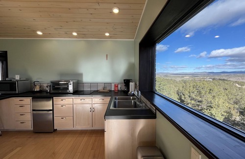 Arroyo Hondo House | Sky Nest Arroyo Hondo