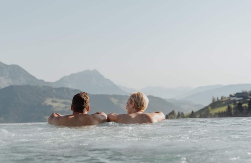 Haus House | Sky Suite Large, separate WC and bath/shower (from 7 nights) - Nature and Wellness Hotel
