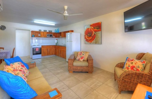 Bowen Apartment | Sky View Units