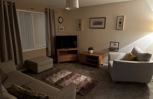 Fort William Apartment | Skye’ Place - Cozy 1-bedroom apartment in tranquil Caol near Ben Nevis!