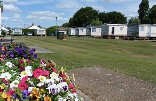 Aldwick House | Skylark - 4 berth caravan at Copthorne Caravans