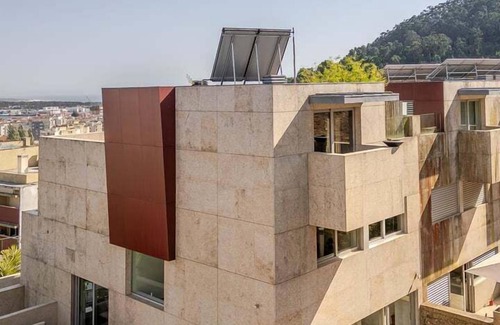 Viana do Castelo House | Skyline Retreat with pool by Portugal Active