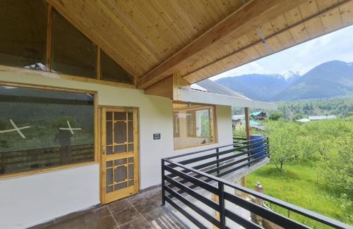 Manali Ski Chalet | Skyview Cottages Manali