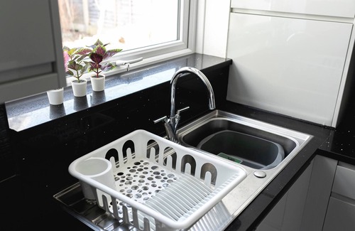 Turkey Street Apartment | Skyvillion - Enfield 4bed House W garden & Parking