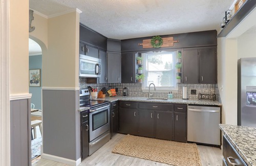 Annville House | Slammin' Gameroom, Hot Tub & Firepit 15 Mins To Hershey