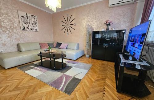 Slavija Apartment | Slavija Apartment