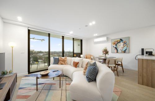 Dickson Apartment | Sleek Inner-City 2-Bed with Swimming Pool & BBQ