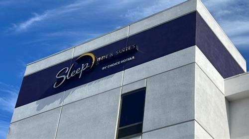 Memphis Hotel | Sleep Inn & Suites Memphis Southeast