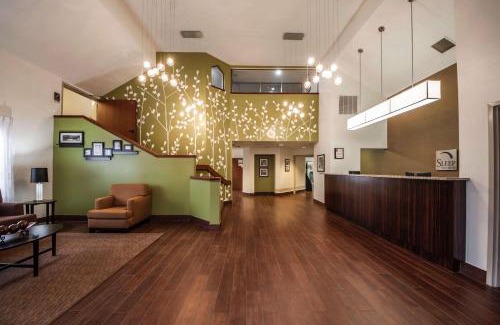 Tulsa Hotel | Sleep Inn & Suites Tulsa Central I-44
