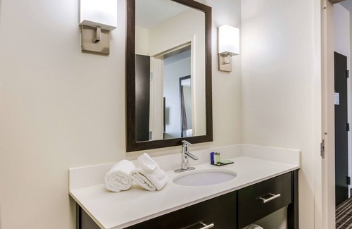 Yukon Hotel | Sleep Inn & Suites Yukon Oklahoma City