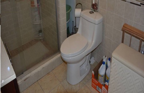 Winchester Apartment | Sleep up to 4 Guest New Apt. 10 mins to Boston Easy to I-93