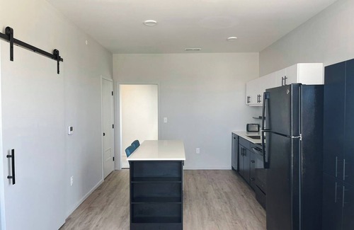 Downtown Omaha Apartment | Sleepover: Relaxing 1BD/1BA + Gym - Downtown Omahan