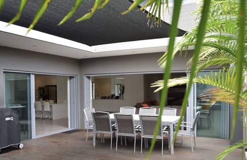 Eastlakes House | Sleeps 12 comfortably/5 bedrooms/Spacious Family Home