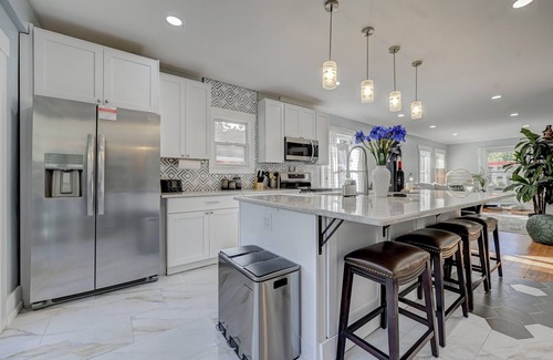 Colorado Springs House | Sleeps 16 Historic Charm Meets Modern Comfort in Old Colorado