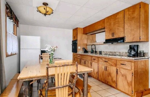 Mayfield Resort | Sleeps 72 on Spider Lake minutes from downtown Traverse City