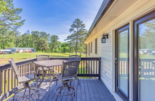 Buford House | Sleeps 8, Lake Lanier Hidden Gem, Miles from Mall of Georgia