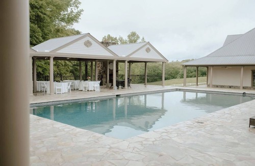Danielsville House | Sleeps up to 25. Enjoy our large pool & patio. Perfect for football season!