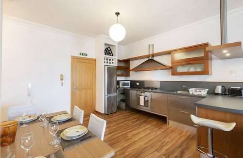 Sliema Apartment | Sliema Retreat-Hosted by Sweetstay