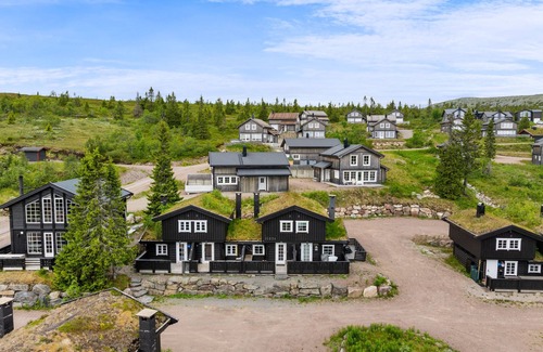 Trysil Cottage | SlopeSide Charm – A cozy retreat right by the ski slopes.