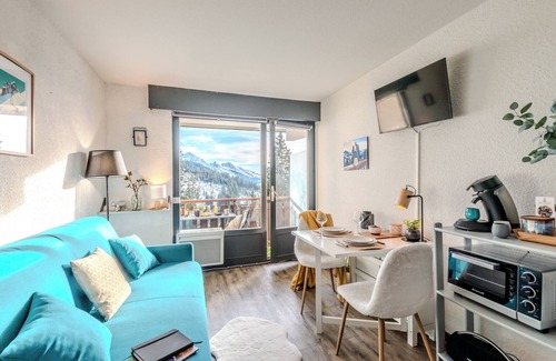Manigod Apartment | Slow Chalet Maison des Bois 2min walk from slopes : Nordic + Alpine skiing