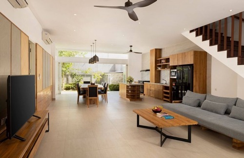 Sunset Road Villa | SM5001 - Beautiful and modern 5 bedroom villa