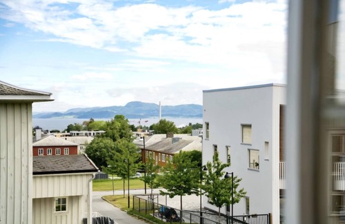 Trondheim Condo | Small but cozy apartment in central Persaunet, parking space, private bathroom