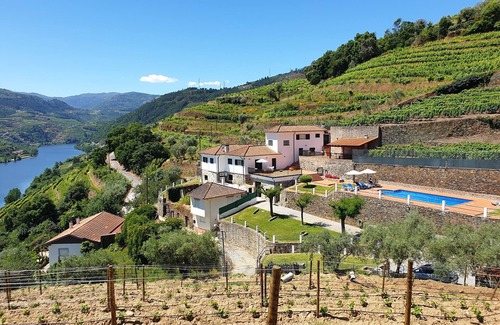 Mesao Frio House | Small farm in Douro with private pool