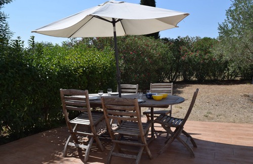 Beziers Cottage | Small house, shared pool, near Béziers and Canal du Midi, calm guaranteed