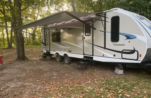 Grand Rapids House | Small RV come “GLAMP” in style
