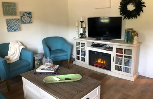 Williams Cottage | Small, unique cottage with a lot of extras