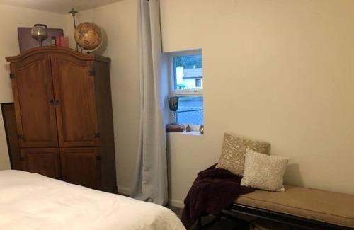 Williams Cottage | Small, unique cottage with a lot of extras