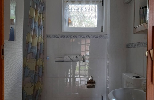 Guelzow Apartment | Small vacation apartment with roof terrace in an idyllic village location for 2 guests