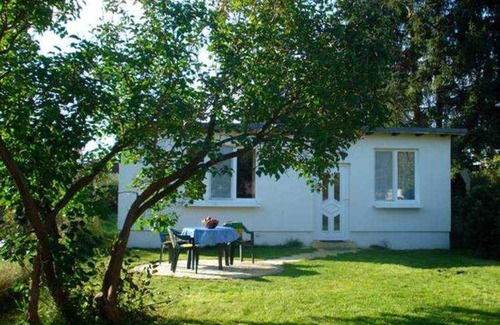 Monkebude Apartment | Small vacation home with WLAN near the water - Holiday home