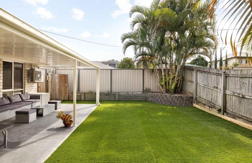 Acacia Ridge Apartment | Smart Suites Self Check-in Apartments - S Stockport