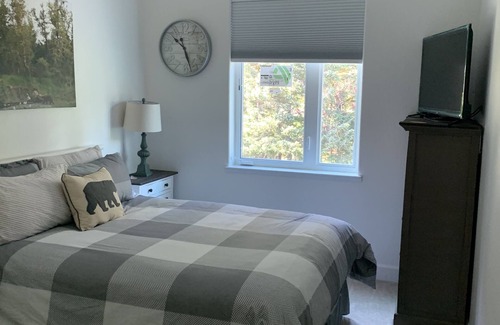 Kodiak House | Smith Properties- The Bear's Den