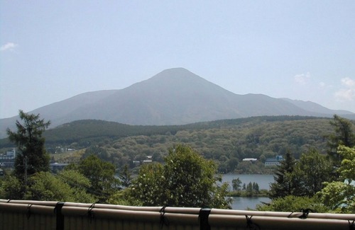 Shirakabako House | Smoking Mountain side triple room vs Room onl/Chino Nagano