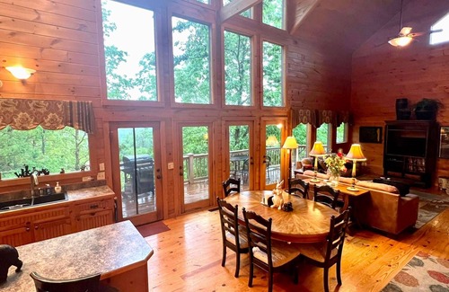 Townsend Cabin | Smoky Mountains National Park, Cades Cove, Secluded Romantic Honeymoon Getaway