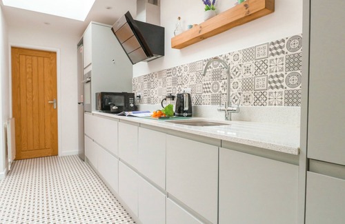 Weymouth Cottage | SMUGGLERS COTTAGE, character holiday cottage in Weymouth