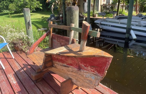 Homosassa House | Snorkel with the Manatees in Your Back Yard - Kayaks Included