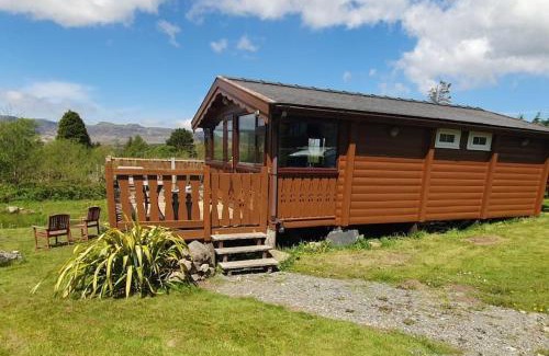 Bronaber Apartment | Snowdonia Escapes # TRANQUIL CABIN with Views, Wi-Fi, Dog Friendly & Parking
