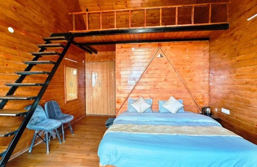 Theog Cottage | Snowind Cottages - Double Room with Mountain Viewn