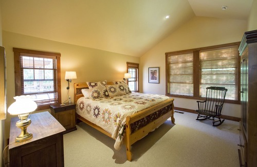 Snowmass Village Cabin | Snowmass Valley RanchnSleeps 18 - 6 Bedrooms - 6.5 Bathrooms