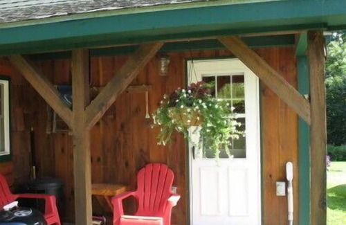 Pittsburg Cabin | Snowmobile & ATV Trail Access