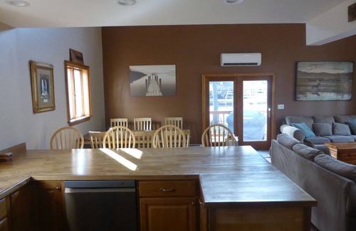 North Penobscot House | Snowmobile I.T.S. 86 from the house. Great place for group sledcation,