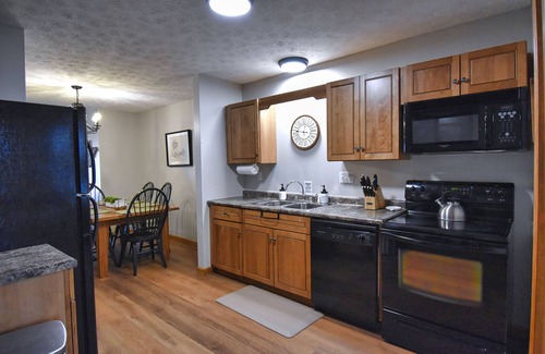 Snowshoe House | Snowshoe Creekside Villas - perfect location