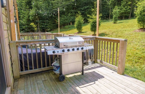 Snowshoe House | Snowshoe Creekside Villas - perfect location