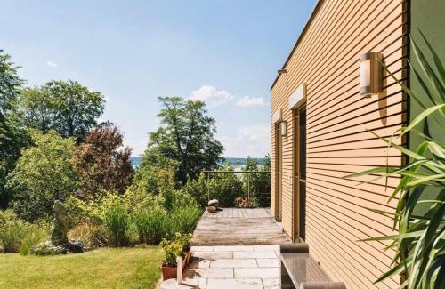 Herrsching am Ammersee Apartment | Snug Stays 3 - Traumhafter Seeblick, 2 Zi Apartment, Garten & Terrasse